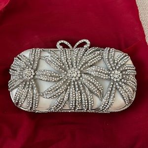 Sparkly clutch